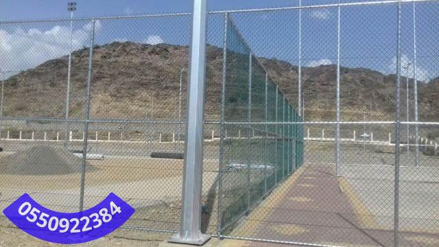 شبوك حديد في جدة