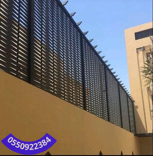 سواتر حديدية في جدة