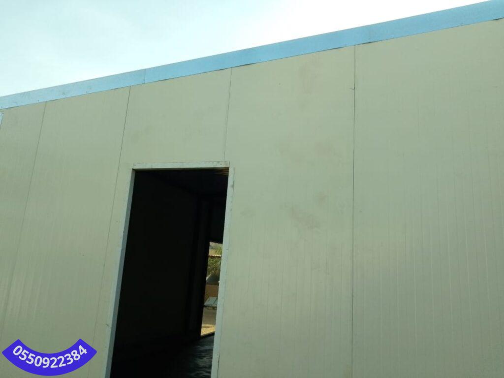 استخدامات الساندوتش بانل للتخزين